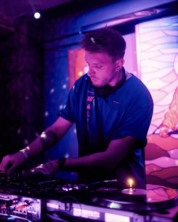 Диджеи Сергей Лосев