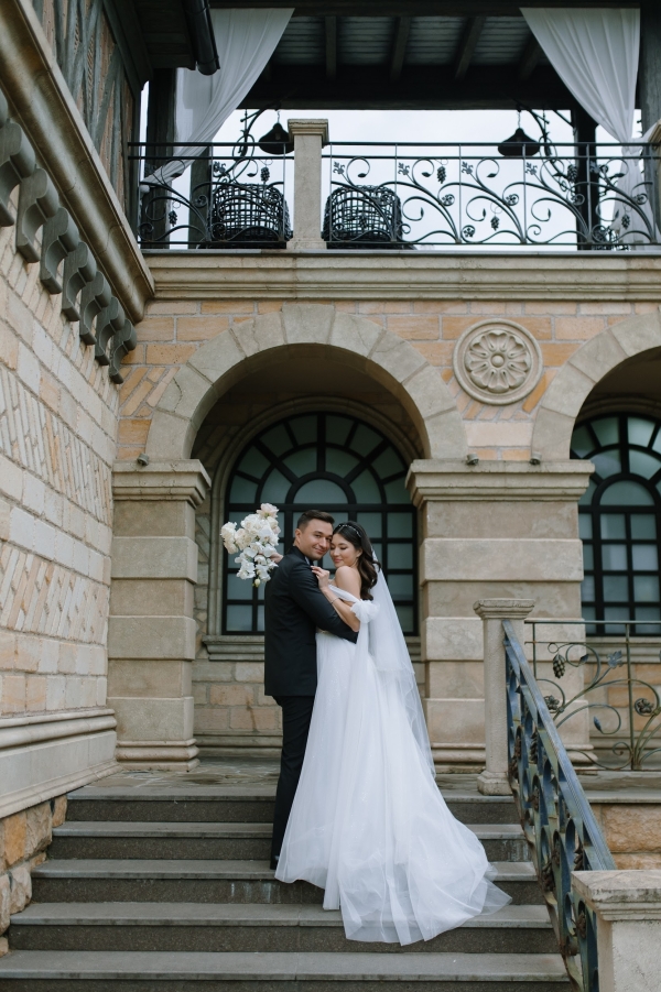 Атмосфера Франции XX века с нотками Востока