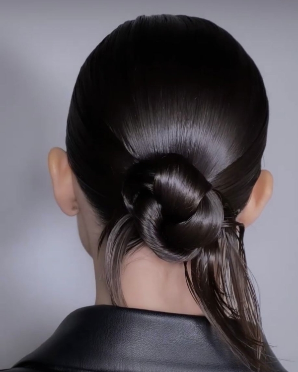 Актуальные свадебные прически 2022