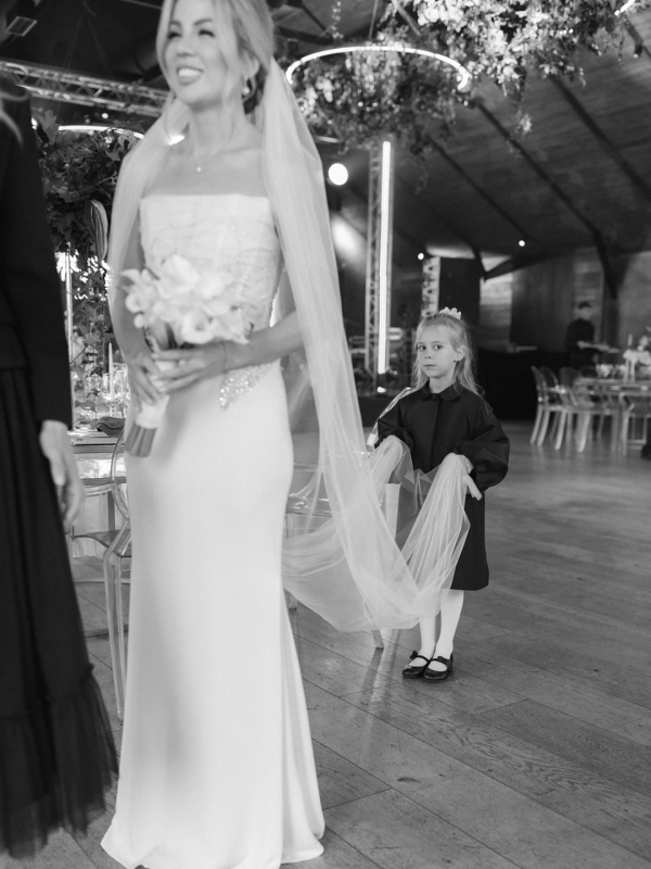 Осенняя свадьба в загородном шале от агентства