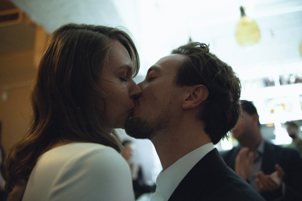 Классика с заводным характером на свадьбе с