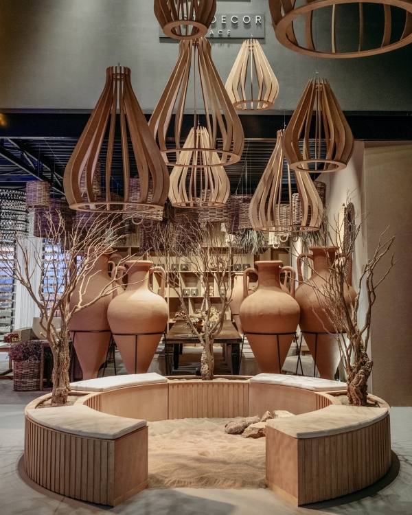 Новое пространство для декораторов, организаторов и невест