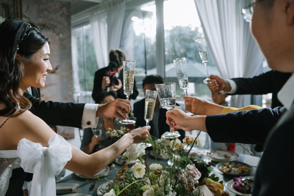 Атмосфера Франции XX века с нотками Востока