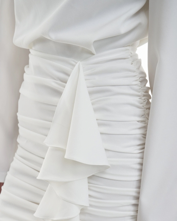 Свадебные платья-мини: как выбрать и где купить