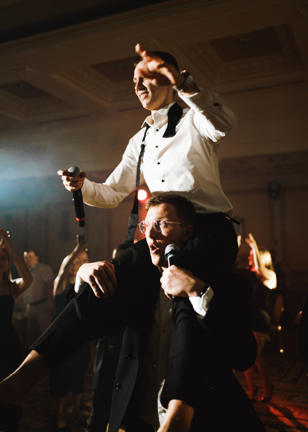 Питерская свадьба в эстетике рококо и рок-н-ролла