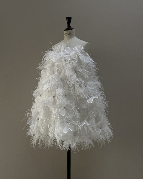 Свадебные платья-мини: как выбрать и где купить