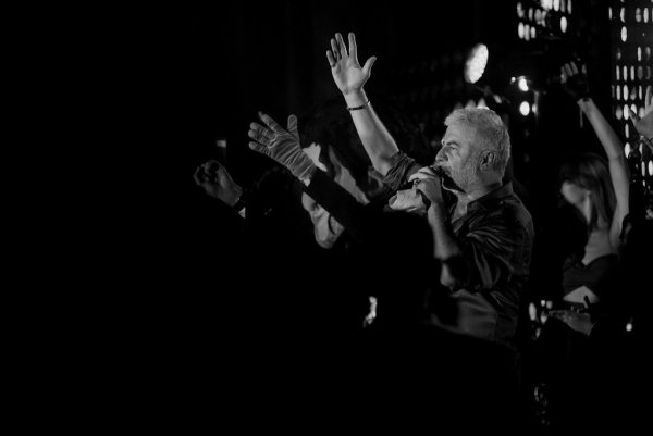 Свадьба с яркой флористикой  от агентства