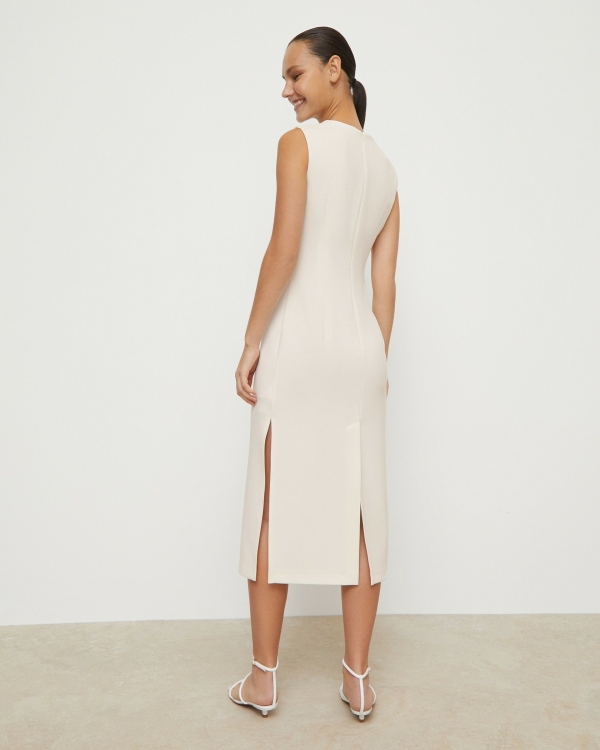 Лаконичные платья для росписи в ЗАГСе