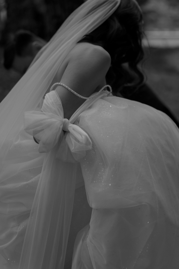 Атмосфера Франции XX века с нотками Востока