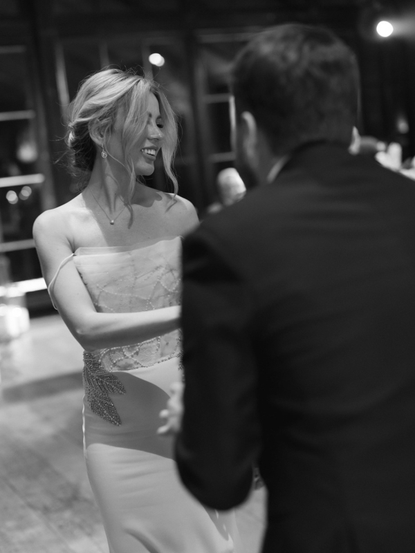 Осенняя свадьба в загородном шале от агентства