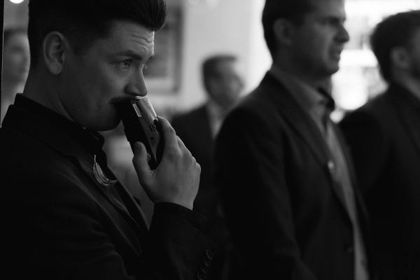 Классика с заводным характером на свадьбе с