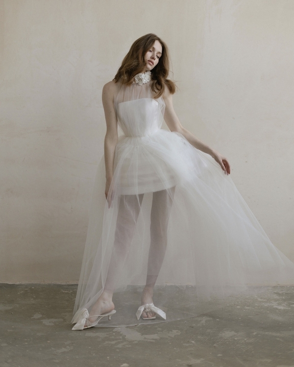 10 свадебных нарядов в духе «Бриджертонов»