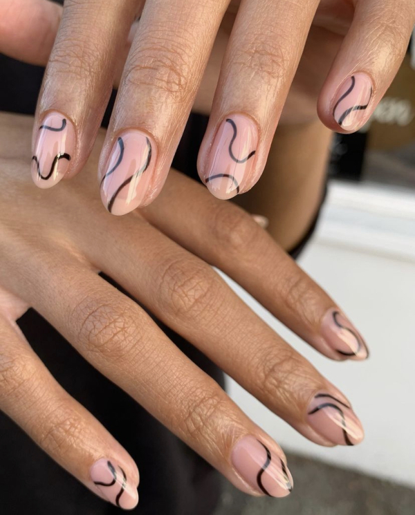 Какой маникюр выбрать на весеннюю свадьбу?