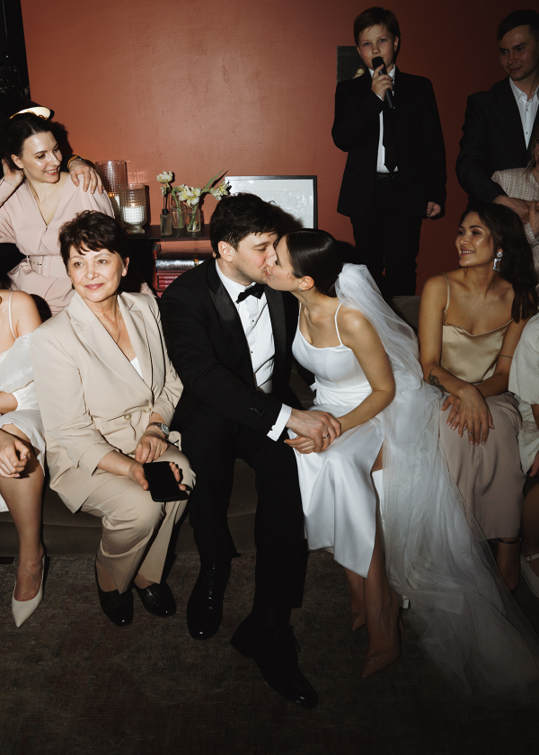 Свадьба с самыми близкими в духе Петербурга