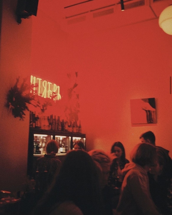 8 модных баров Москвы для девичника