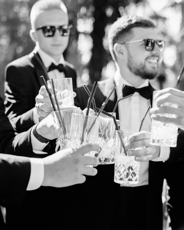 Почему вам стоит провести выездную свадьбу в