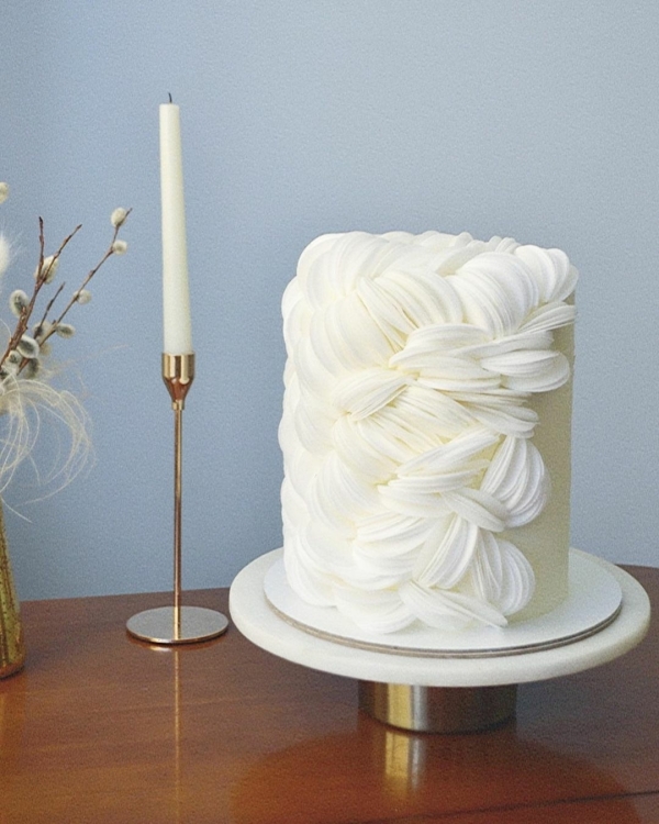 Где заказать дизайнерский свадебный торт в Питере?