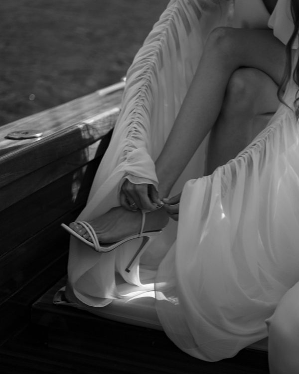 Свадьба с прогулкой на катере и чувственной