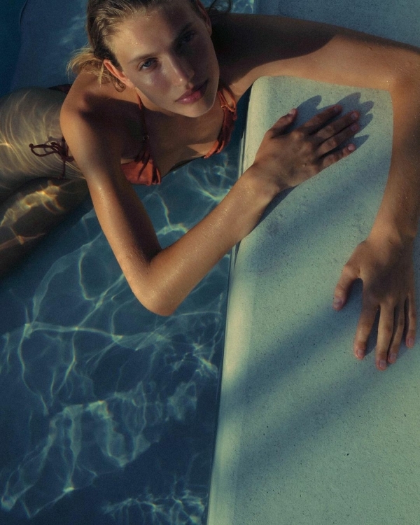 18 эффектных купальников для медового месяца и