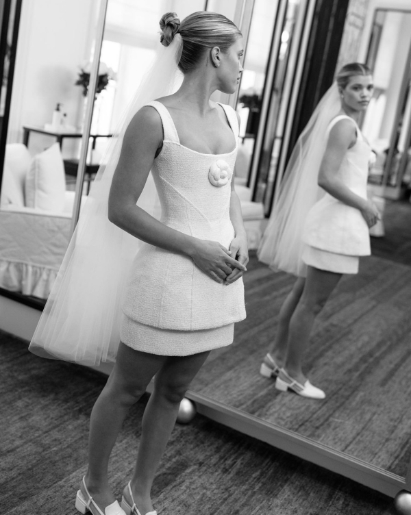 3 платья Chanel, отель на Лазурном берегу