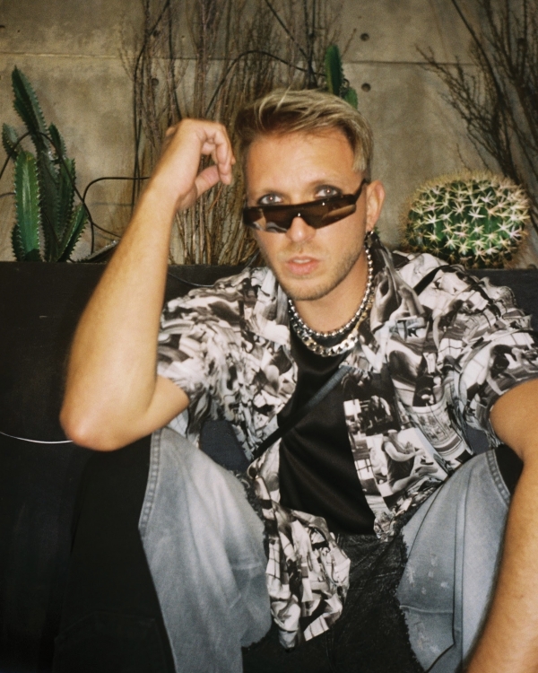 Диджеи Сергей Лосев