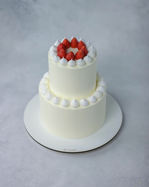 Где заказать дизайнерский свадебный торт в Питере?