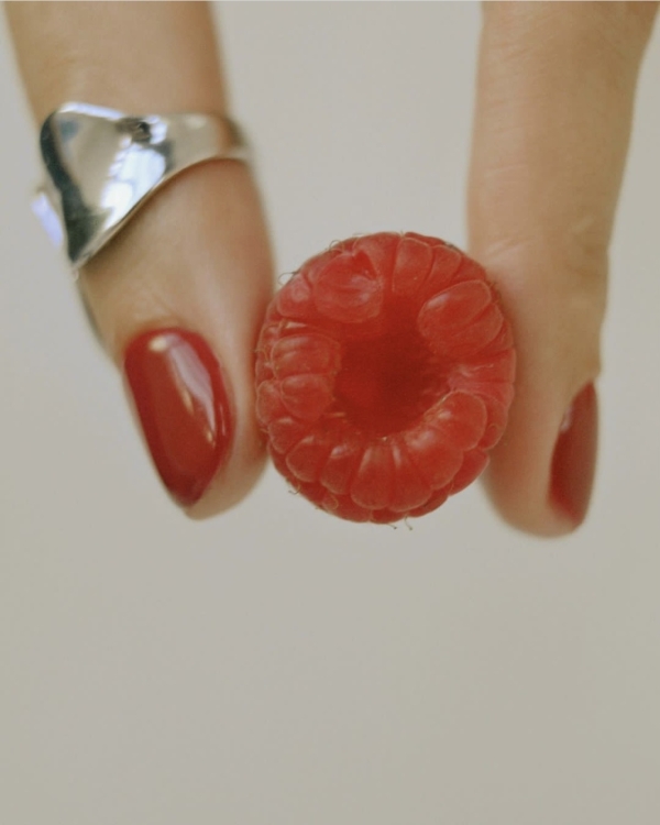 Эстетика, сервис, тренды. Лучшие маникюрные салоны Москвы