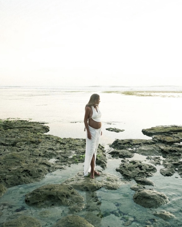 Беременная фотосессия. Как сделать ее стильной?