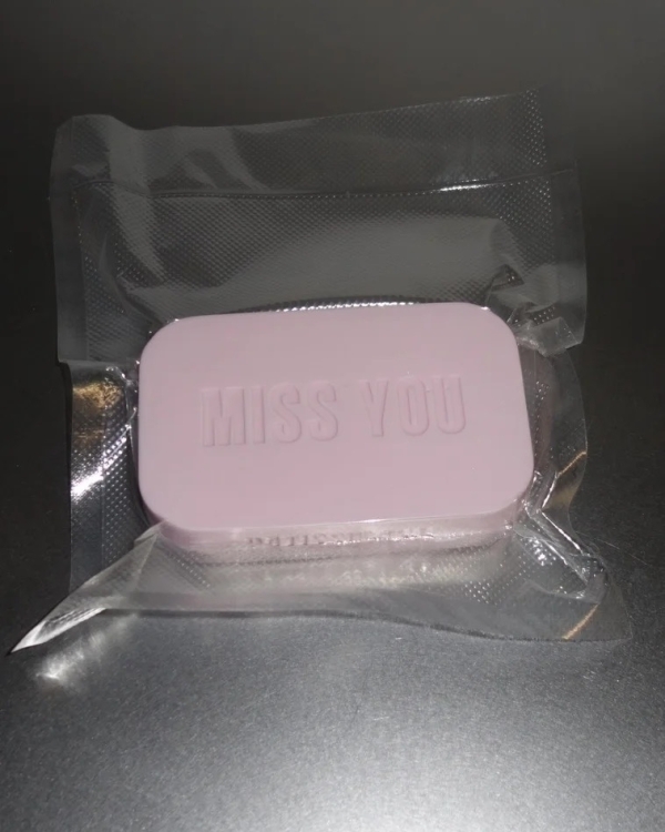 Что дарить гостям свадьбы? 20 приятных сувениров