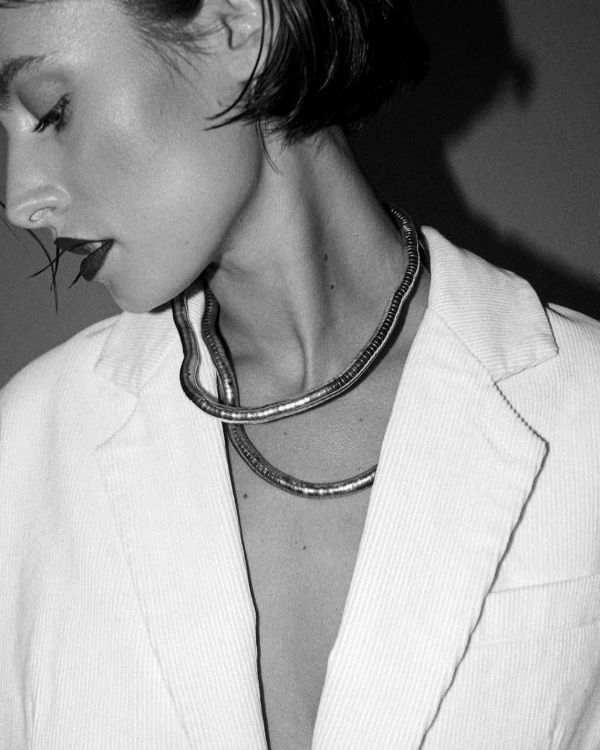 Стрижемся и наводим красоту: 7 модных парикмахерских