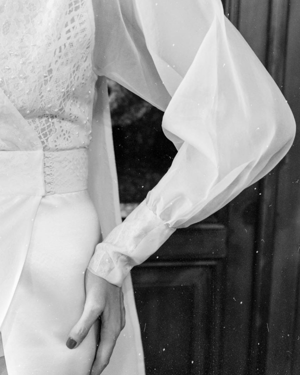 Винтаж в свадебном образе — глубоко символичный тренд.