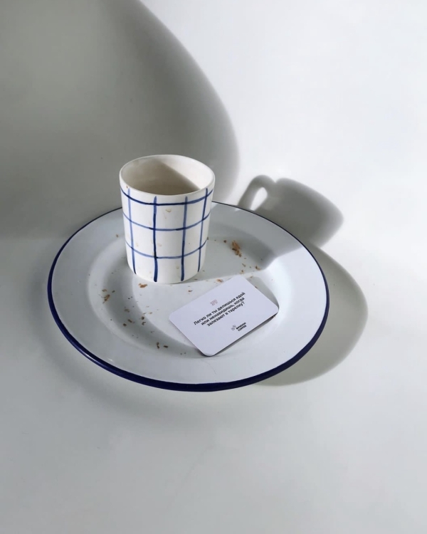 Карточные игры с вопросами для пар, чтобы