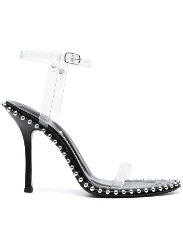 Как у (современной) Золушки: 20 прозрачных туфель