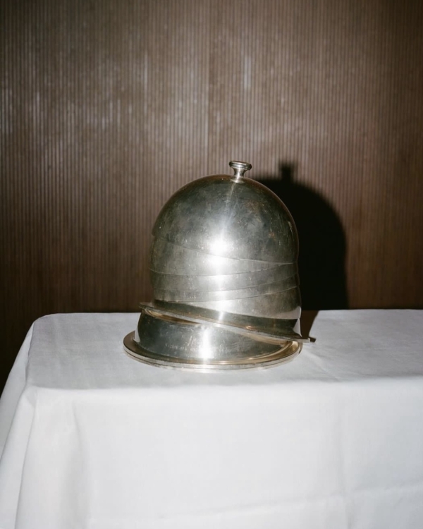 Воскресный маркет на Патриарших прудах, осьми-дог в