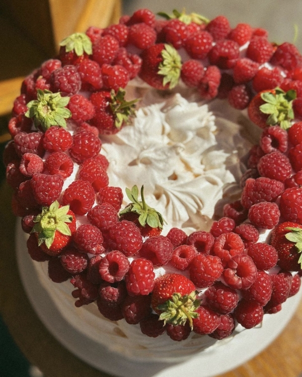 Где заказать дизайнерский свадебный торт в Москве?