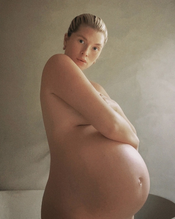 Беременная фотосессия. Как сделать ее стильной?