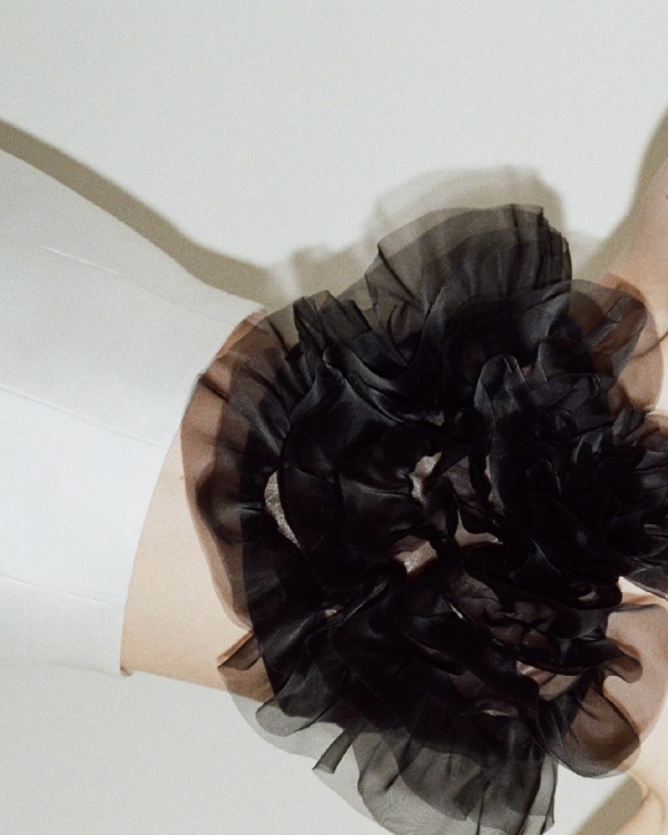 Глубокий вдох. Где искать корсет на свадьбу?