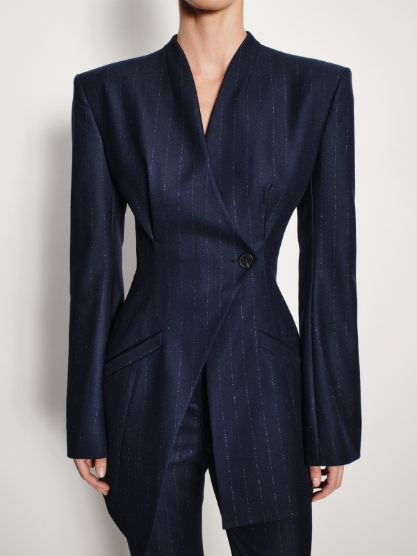 Оверсайз и комфорт: в чем пойти на