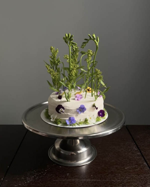 Где заказать дизайнерский свадебный торт в Москве?