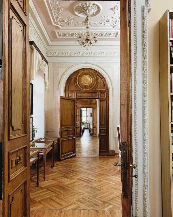 Интересные локации для свадебной съемки в Москве