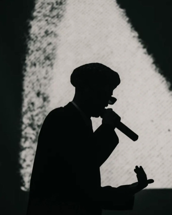 Космические художники в Cube.Moscow, юбилей Директора Всего