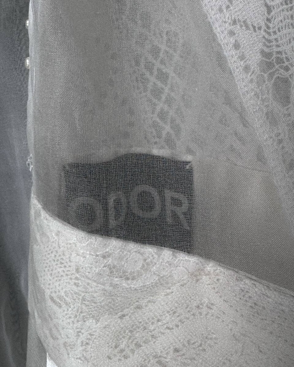 Винтаж в свадебном образе — глубоко символичный тренд.