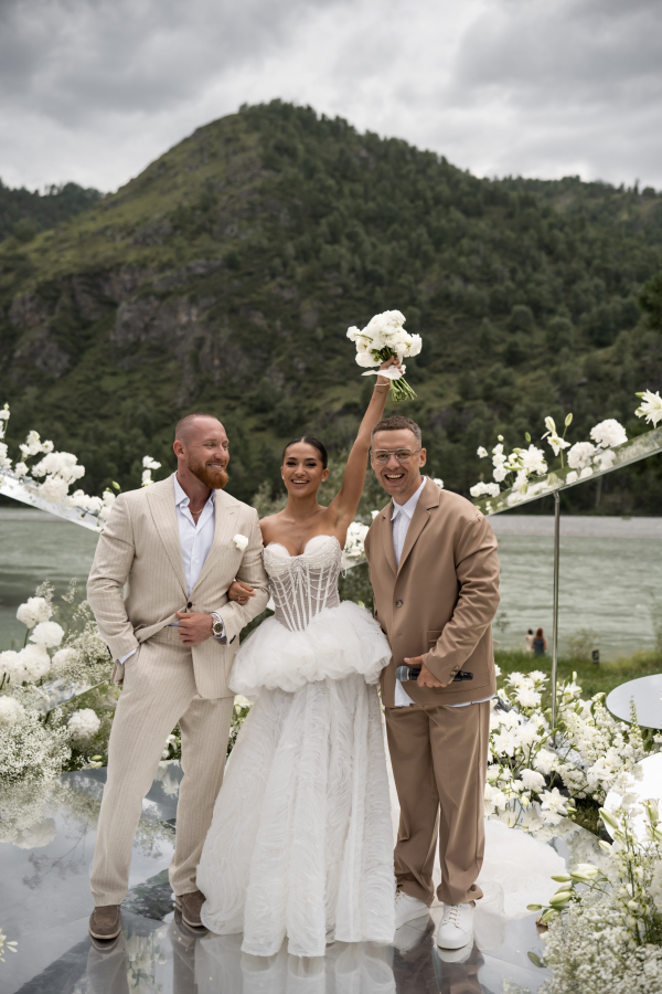 Ведущие Вадим Коробков