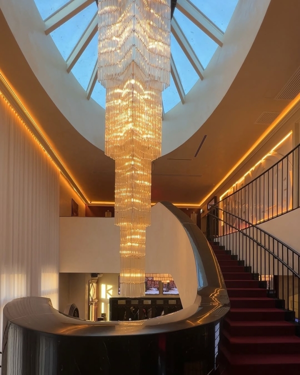 «Тотальная медитация» в «Зотове», винтажные сокровища в