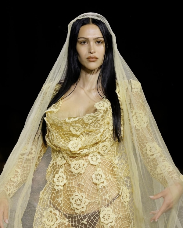 От возрождения модной панк-культуры до кутюрных свадебных