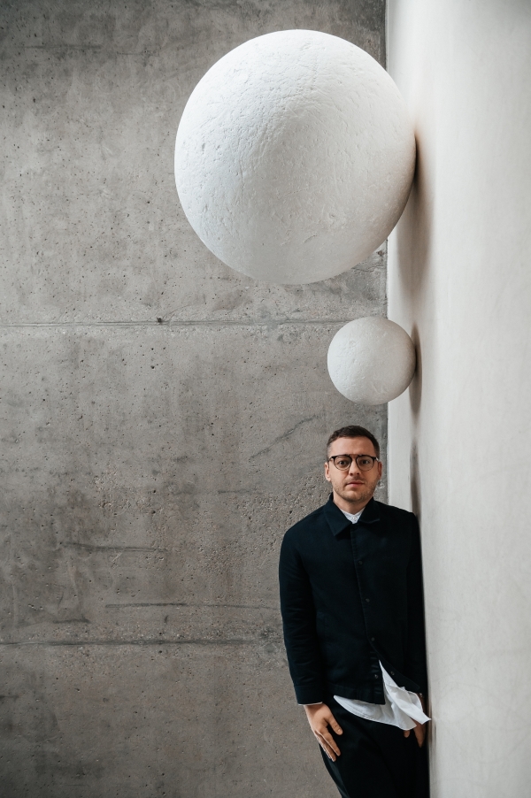 Ведущие Вадим Коробков