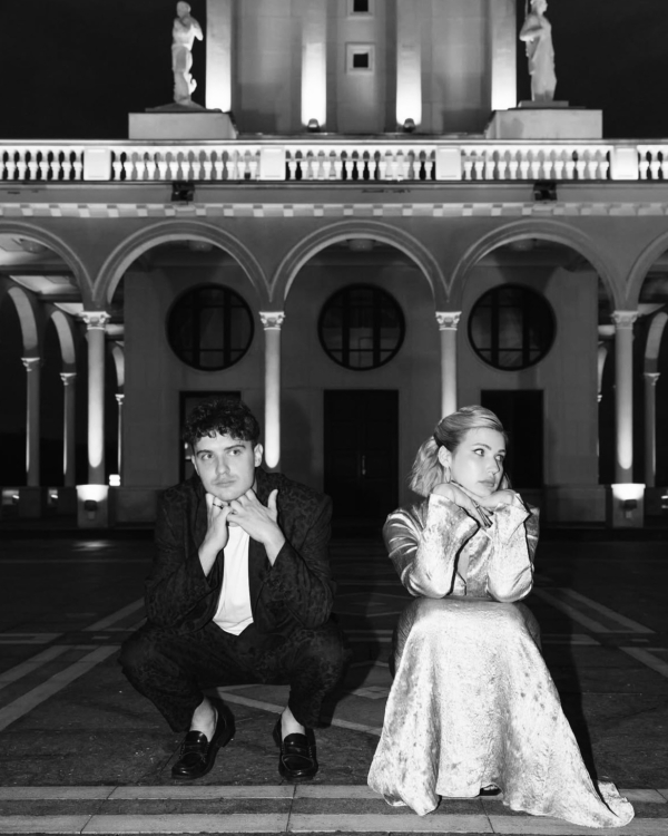 Если роспись не в загсе, то где?