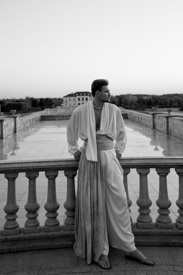 Интервью с женихом: об интеграции квеста в