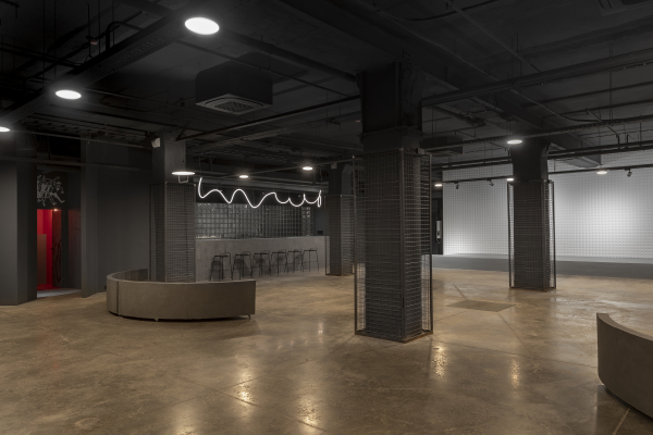 Площадки P4, Суперметалл