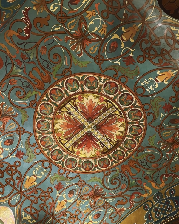 Где крестить ребенка в Петербурге?